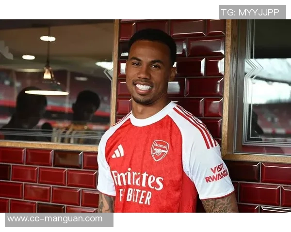 曼联高层紧急会议全力以赴留住天才青训球员加布里埃尔